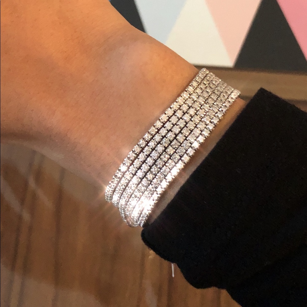 14K Gold Diamond Tennis Bracelet 7” - Picture 4 of 4